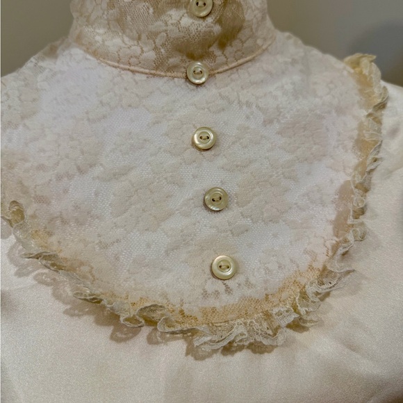 Vintage 80s Satin Lace-Trimmed Women's Blouse - Picture 2 of 10